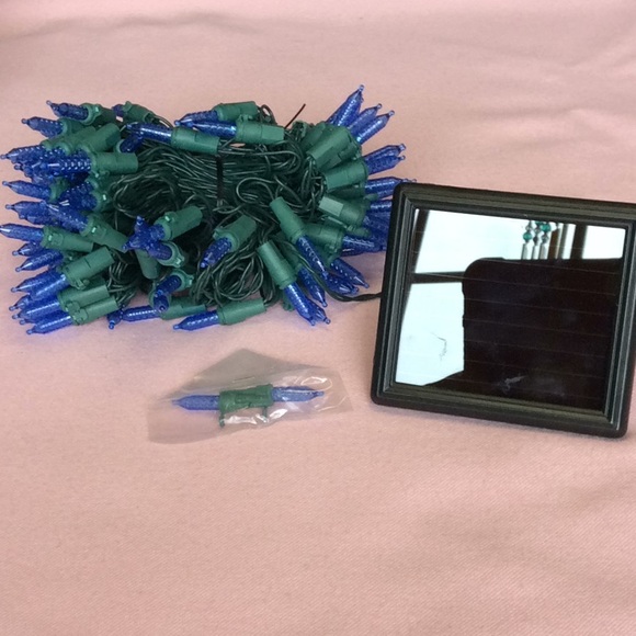 FINAL SALE PRICE DecoBrite Solar LED Faceted Blue Light String - Picture 3 of 8